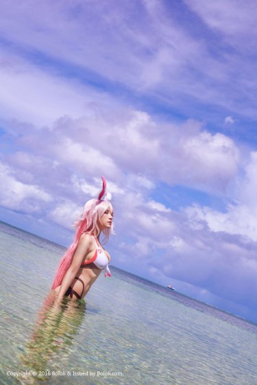 姐姐的朋友3中文字线观高清